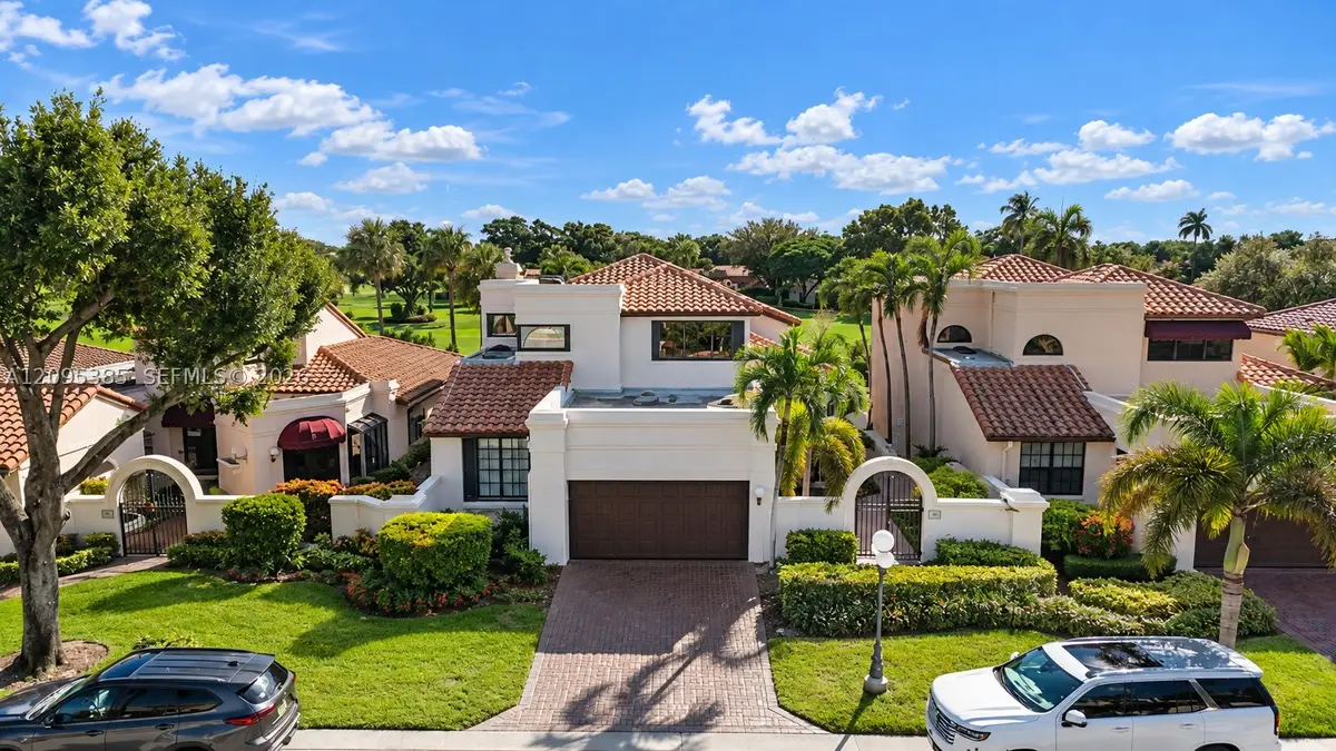 718 Deer Creek Via Verona, Deerfield Beach, FL 33442 - #1