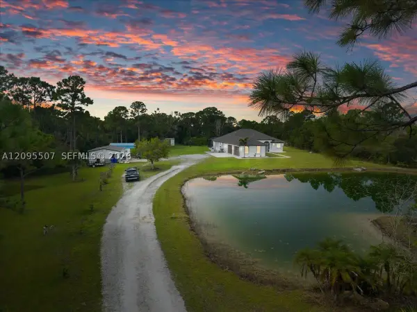 13625 79th St, Fellsmere, FL 32948