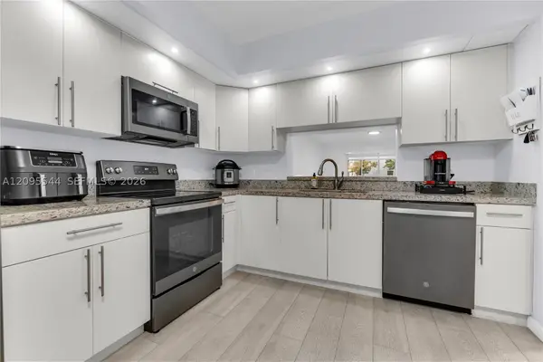 12500 SW 5th Ct #210M, Pembroke Pines, FL 33027