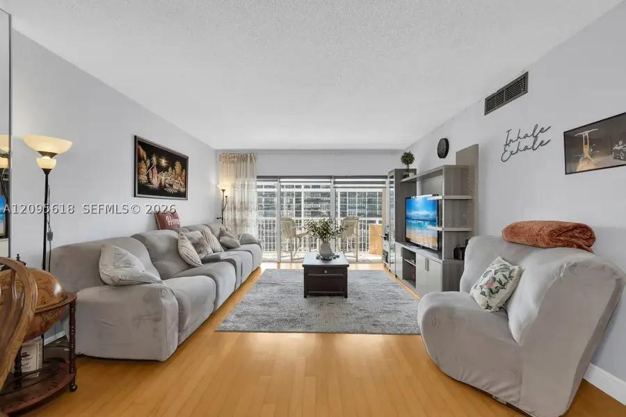 1985 S Ocean Dr #10G, Hallandale Beach, FL 33009 - #3