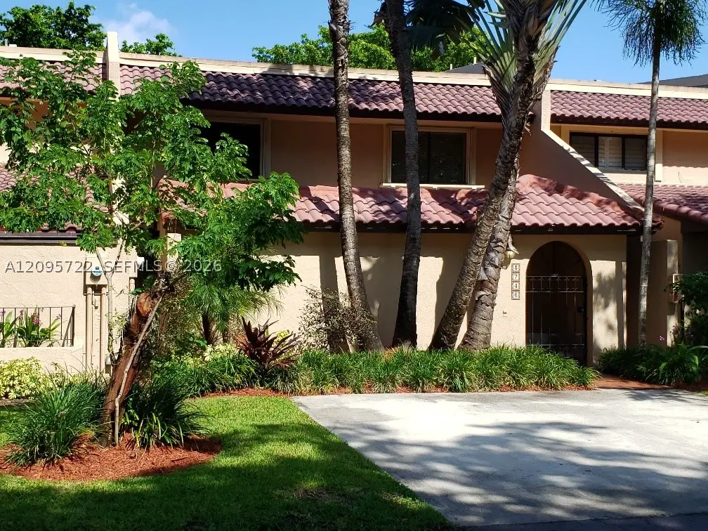 3746 Alcantara Ave #70-D, Doral, FL 33178 - #1