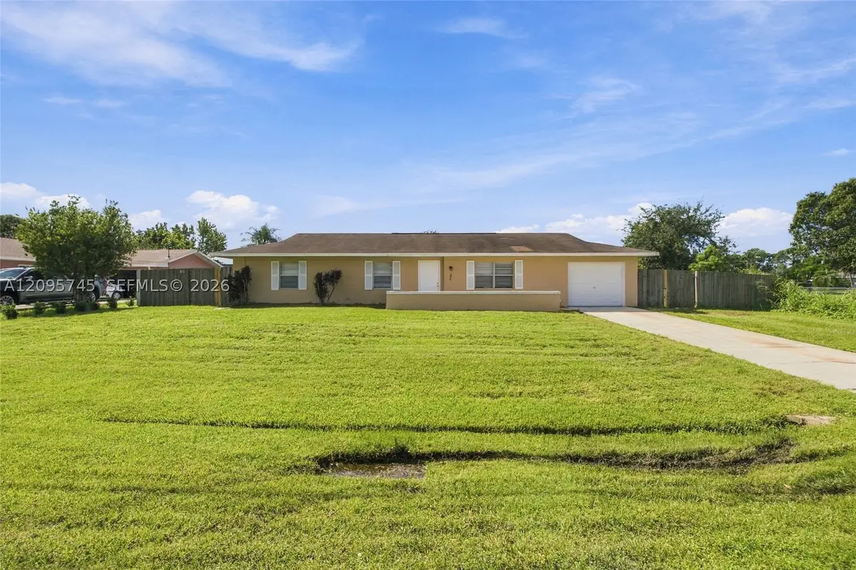 392 NW Ferris Dr, Port Saint Lucie, FL 34983 - #1