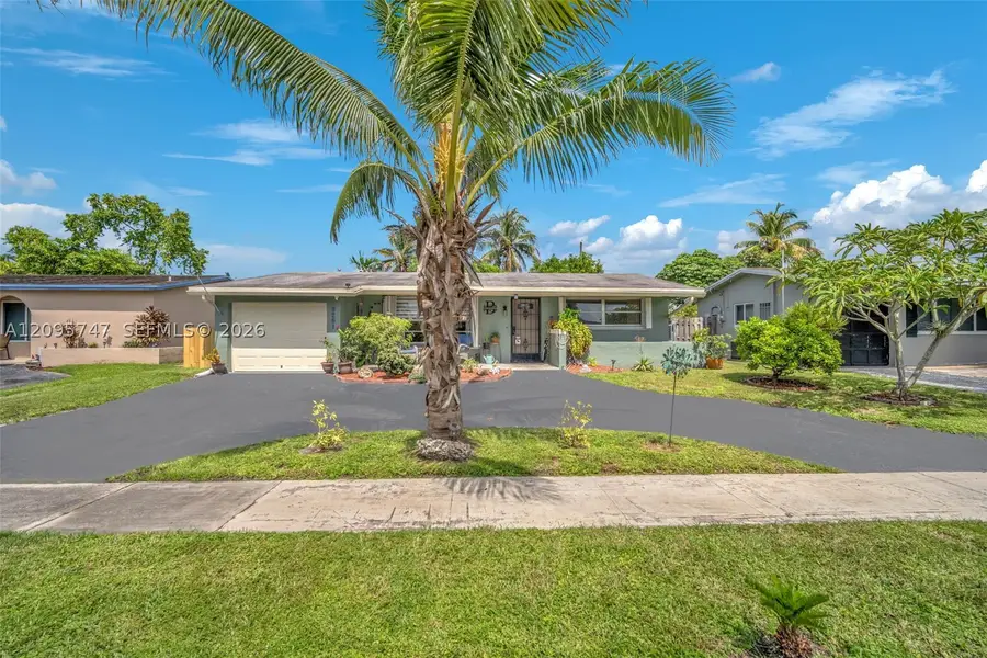 9261 NW 24th Pl, Sunrise, FL 33322 - #3