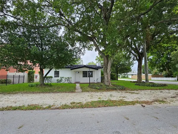 700 NE 7th St, Pompano Beach, FL 33060