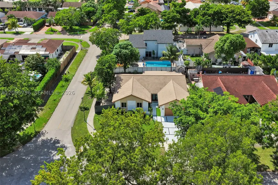 20102 NW 62nd Ave, Hialeah, FL 33015 - #2