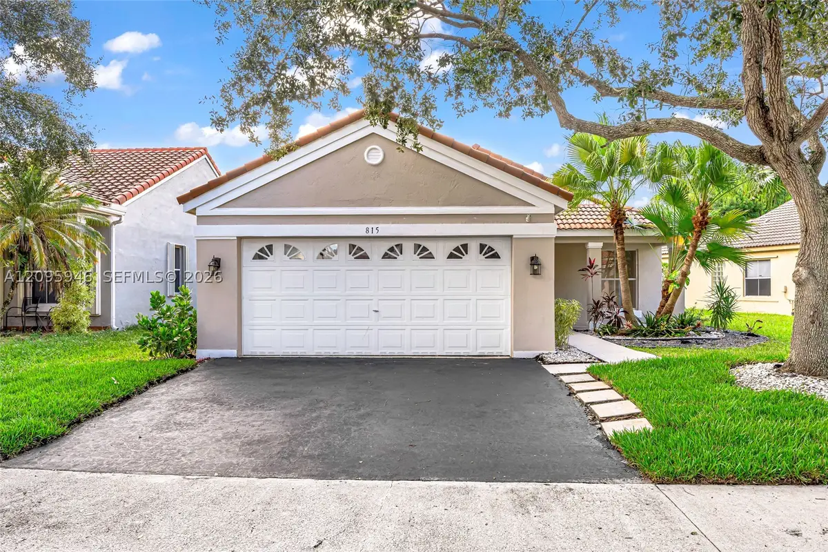815 Falling Water Rd, Weston, FL 33326 - #1