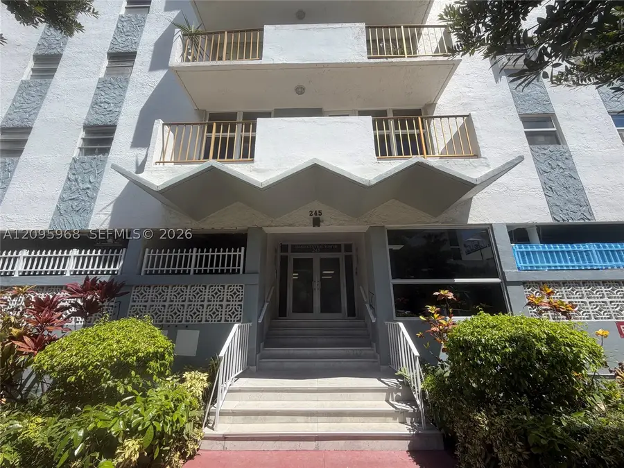 245 18th St #805, Miami Beach, FL 33139 - #3