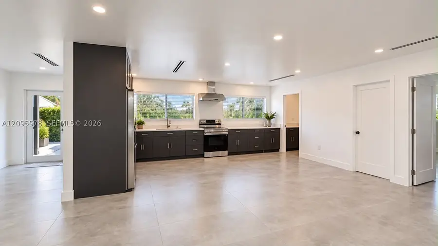 14135 NW 17th Ave, Miami, FL 33167 - #2