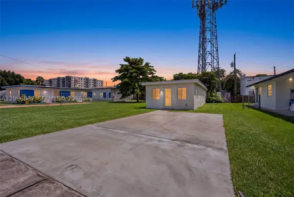 6136 Grant St, Hollywood, FL 33024