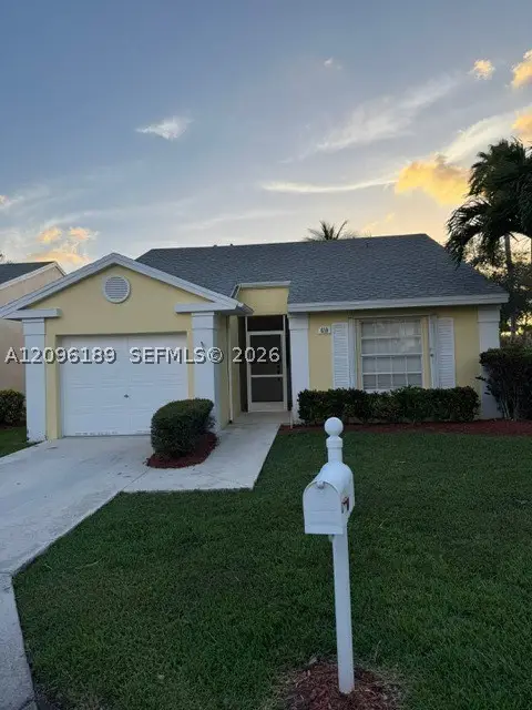 610 SE 22nd Ln, Homestead, FL 33033