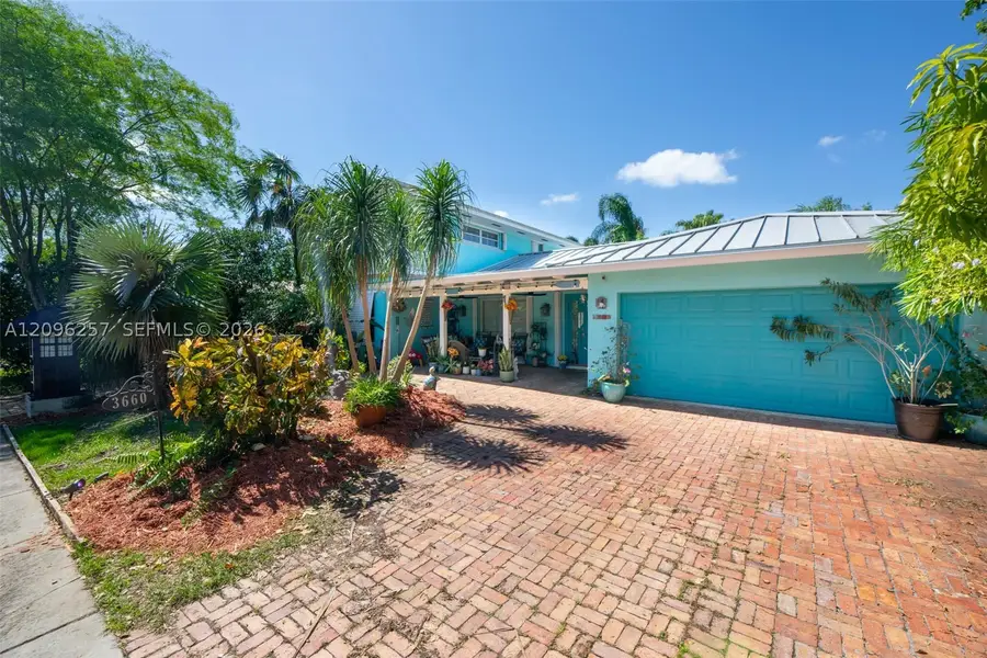 3660 N 53rd Ave, Hollywood, FL 33021 - #2