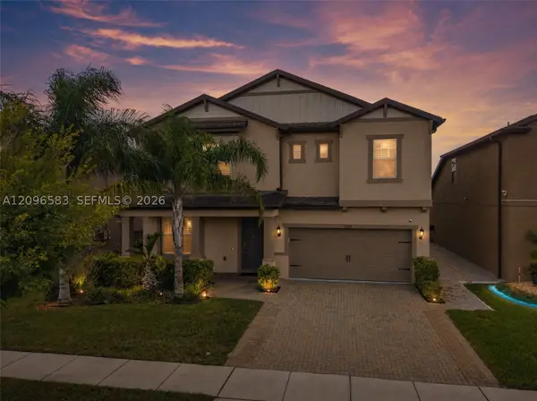 5054 Superior Pl, St Cloud, FL 34771