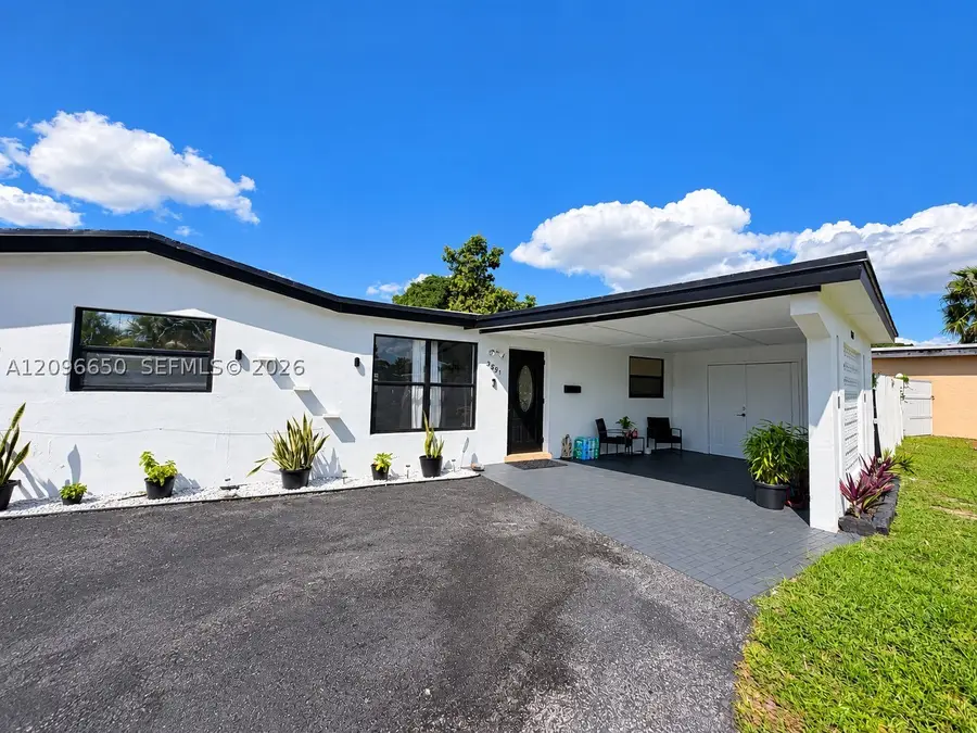 3591 NW 37th St, Lauderdale Lakes, FL 33309 - #2