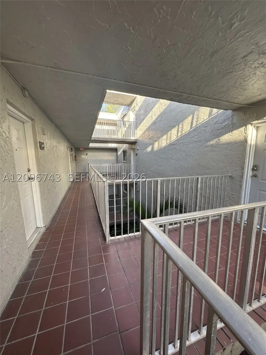 10000 NW 80th Ct #2424, Hialeah Gardens, FL 33016 - #3