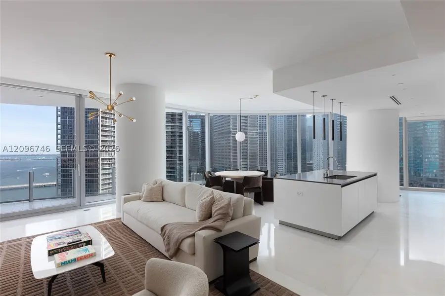 300 S Biscayne Blvd Way #2107, Miami, FL 33131 - #3