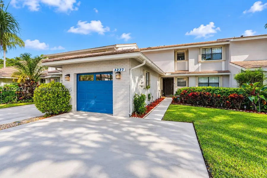 3237 Deer Creek Lake Shore Dr, Deerfield Beach, FL 33442 - #2