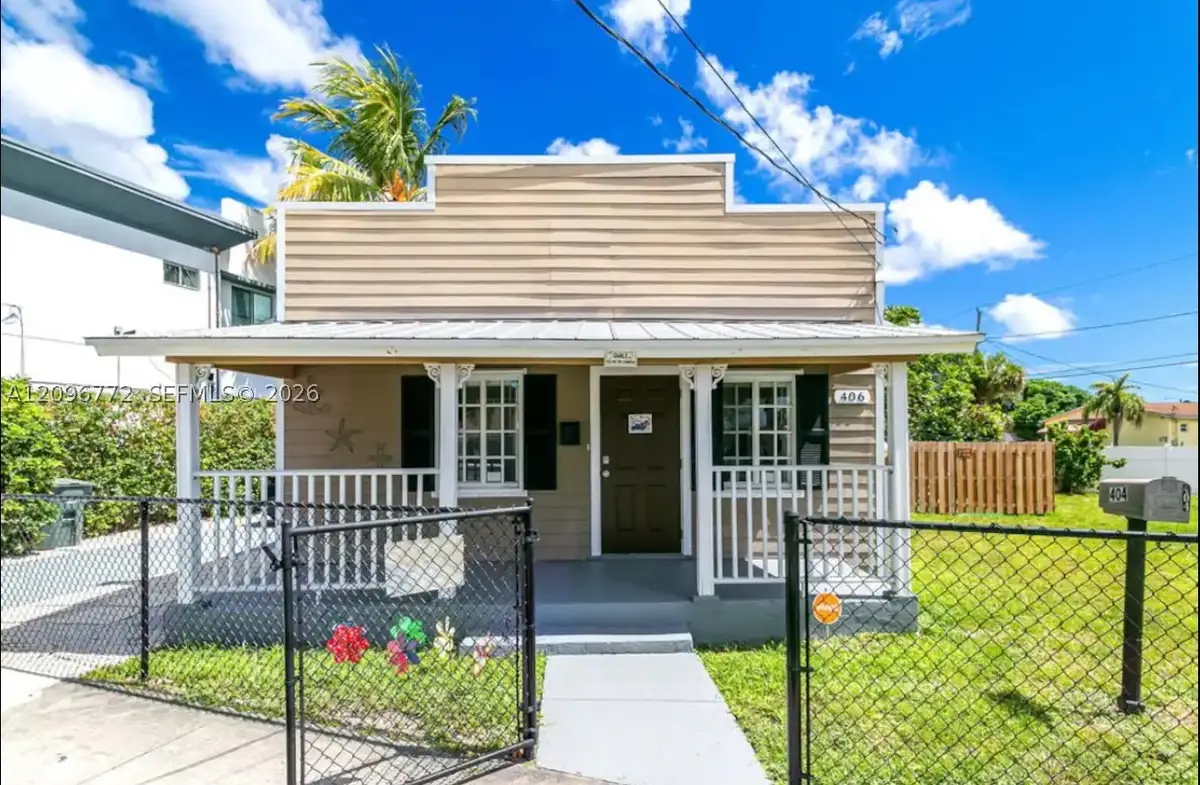 406 Foster Rd, Hallandale Beach, FL 33009 - #1