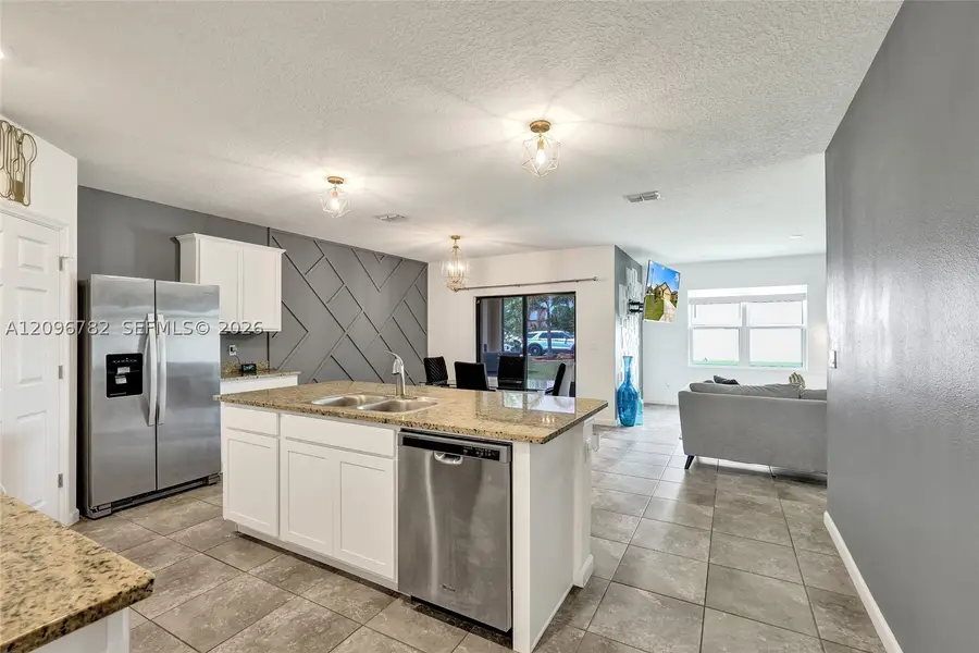 6479 NW Castlebrook Ave, Port Saint Lucie, FL 34983 - #2