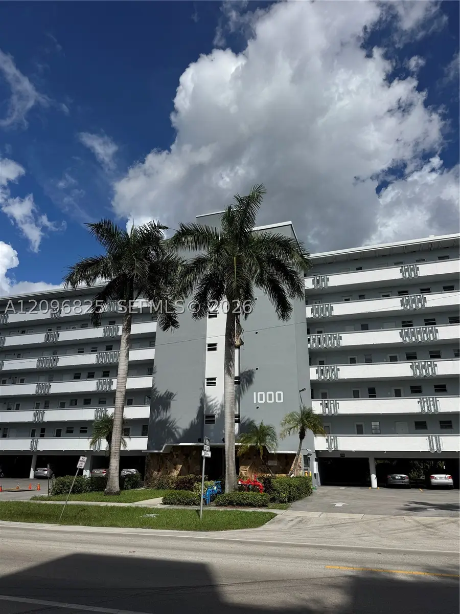 1000 NE 14th Ave #101, Hallandale Beach, FL 33009 - #2