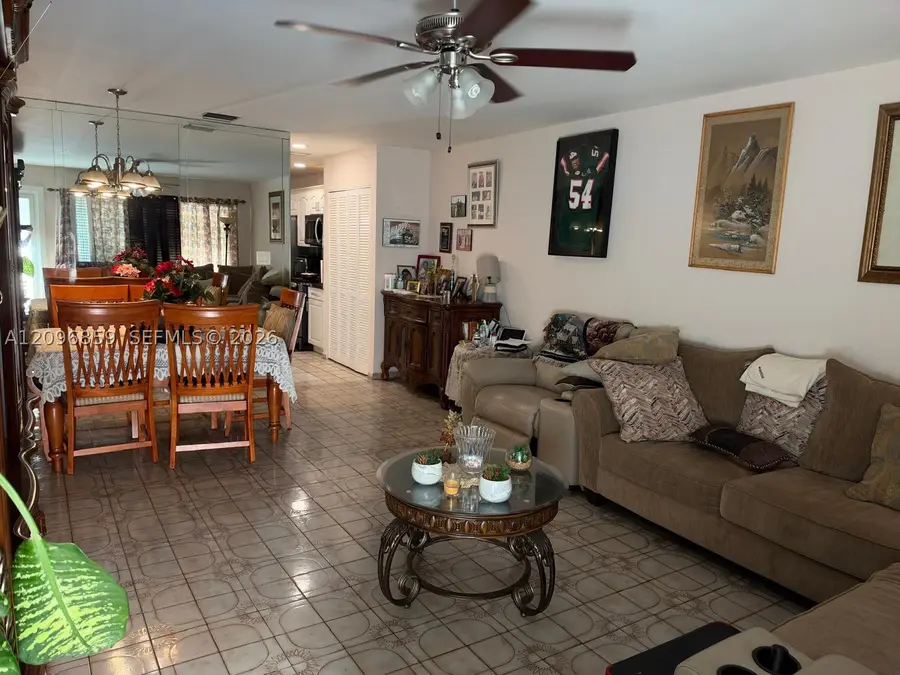 4419 NW 185th St, Miami Gardens, FL 33055 - #3