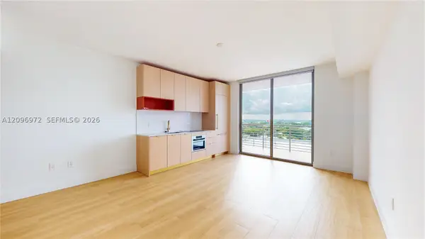 90 32nd Street #922, Miami, FL 33127
