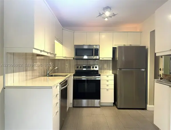 257 S Cypress Rd #416, Pompano Beach, FL 33060