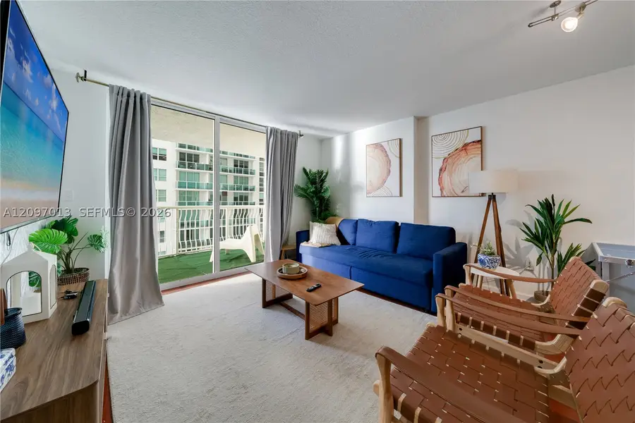 1200 Brickell Bay Dr #1705, Miami, FL 33131 - #2