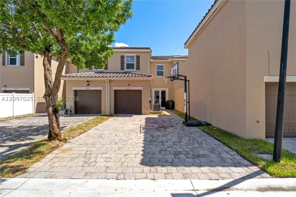 17097 SW 94th Way #17097, Miami, FL 33196