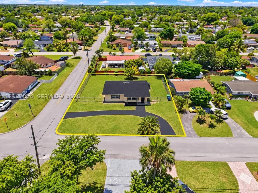 2724 Acapulco Dr, Miramar, FL 33023 - #3