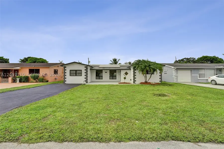 7771 Ramona St, Miramar, FL 33023 - #2
