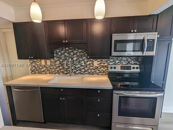 9331 SW 4th St #221A, Miami, FL 33174