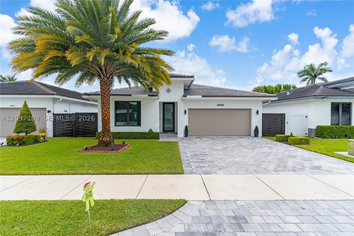 2885 SE 3rd St, Homestead, FL 33033 - #1