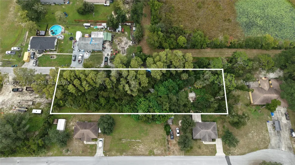 930 NE 1st Ter, Crystal River, FL 34429 - #1