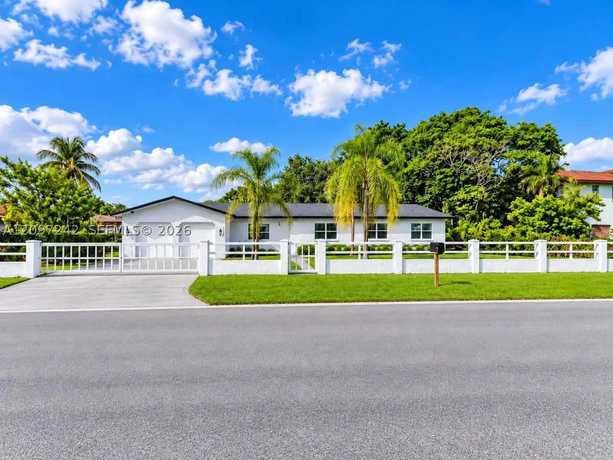 2125 NW 179th St, Miami Gardens, FL 33056 - #1