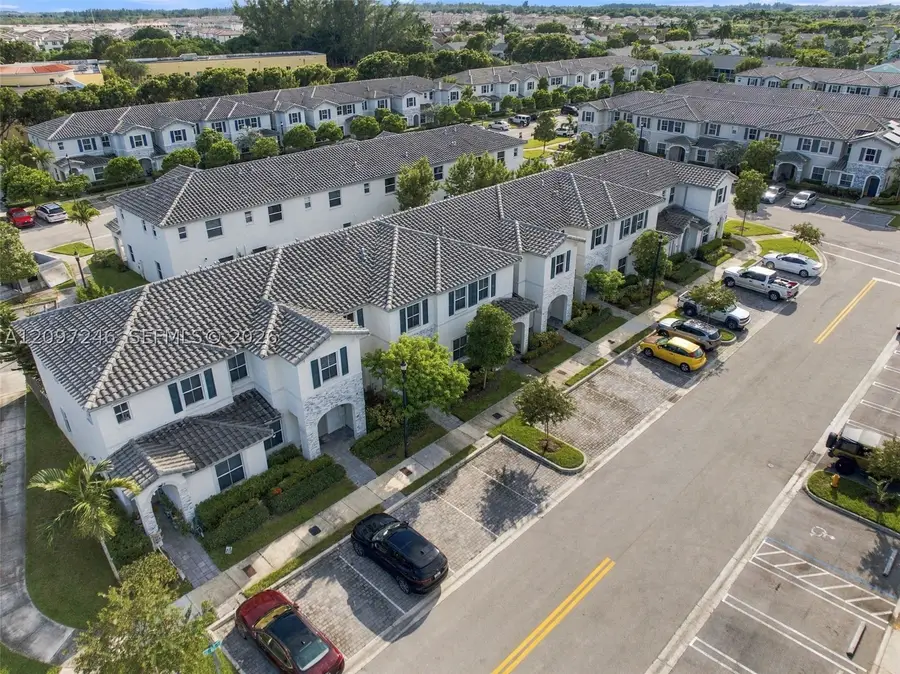 2686 SE 18th St, Homestead, FL 33035 - #3