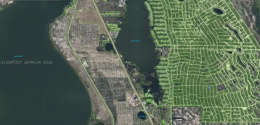 272 Sun Flower Dr, Lake Placid, FL 33852 - #3