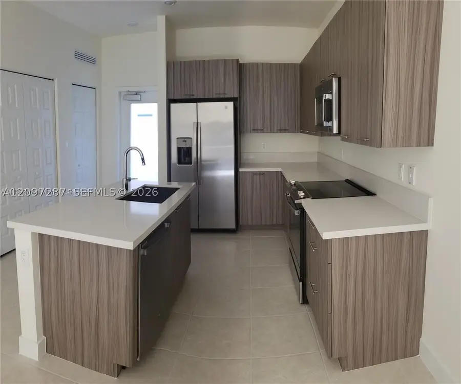 8363 NW 41st St #A-404, Doral, FL 33166 - #2