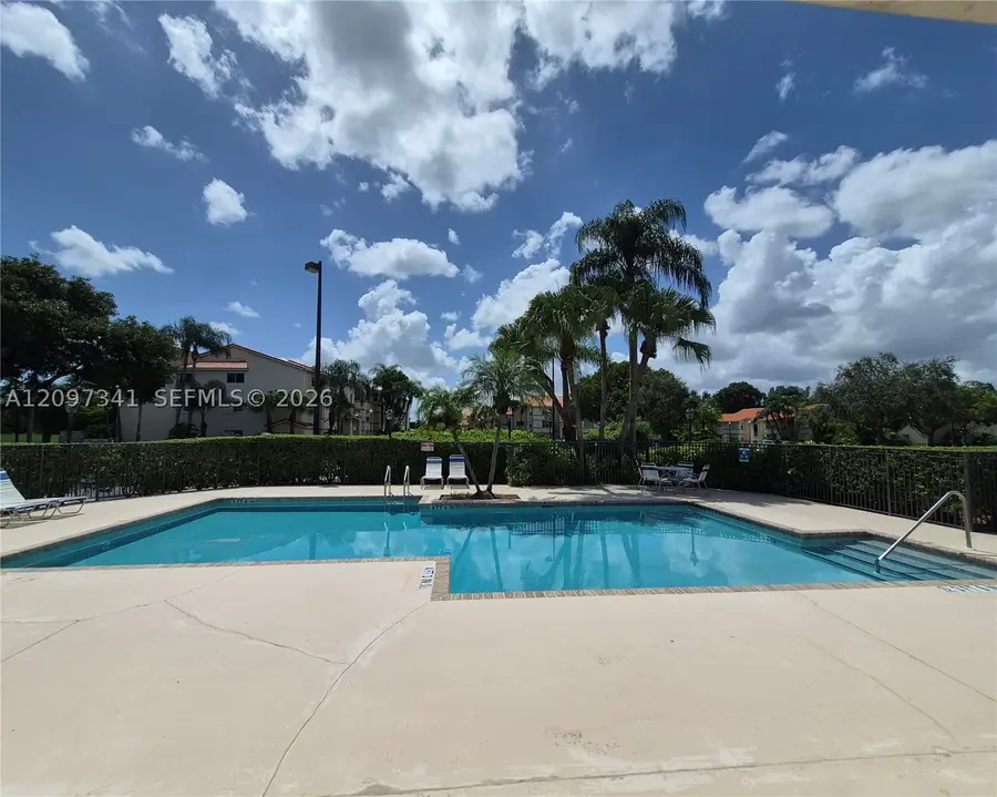 3370 N Pinewalk Dr N #1216, Margate, FL 33063 - #2