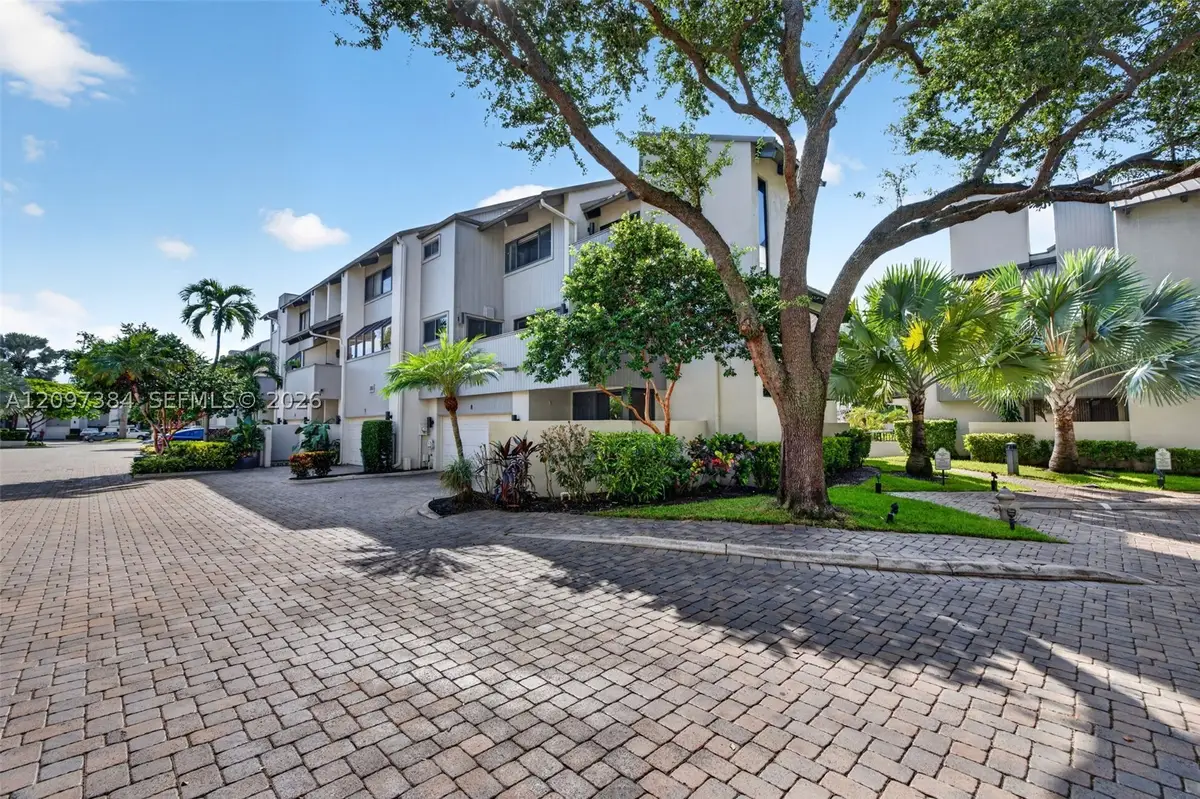 8 Port Side Dr #8A, Fort Lauderdale, FL 33316 - #1