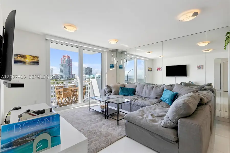 345 Ocean Dr #1012, Miami Beach, FL 33139 - #3