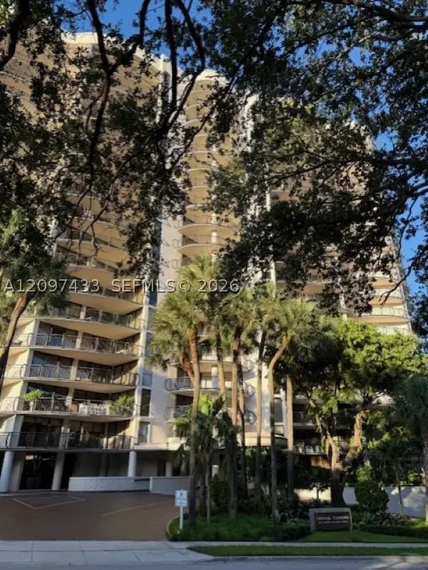 2843 S Bayshore Dr #5A, Miami, FL 33133