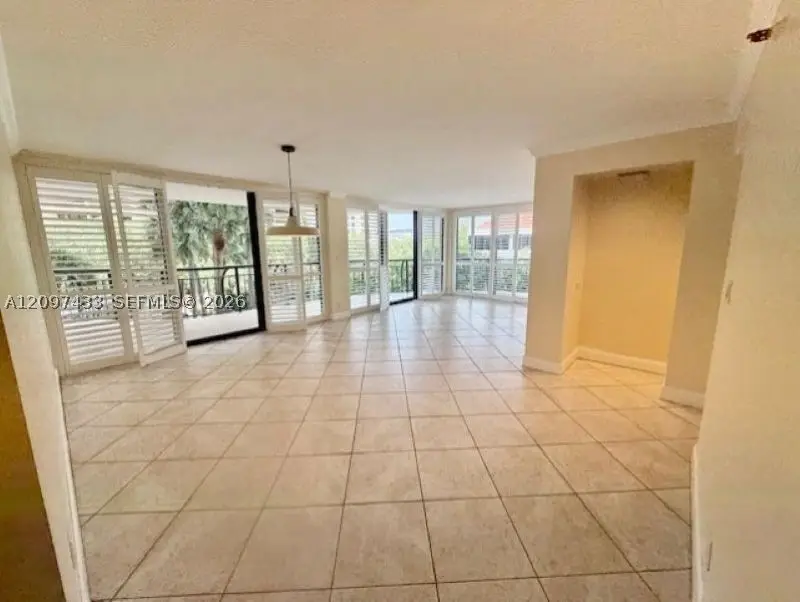 2843 S Bayshore Dr #5A, Miami, FL 33133 - #3