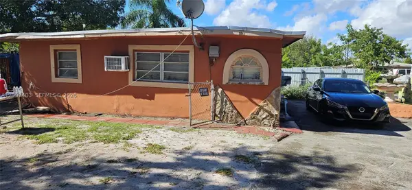216 NW 7th Ct, Hallandale Beach, FL 33009