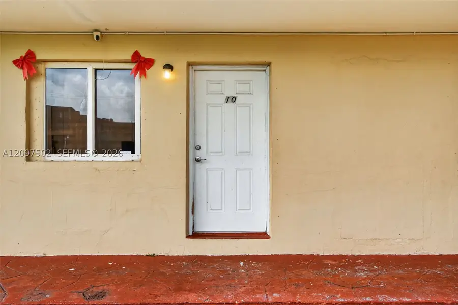 2551 NW 13th St #10, Miami, FL 33125 - #2