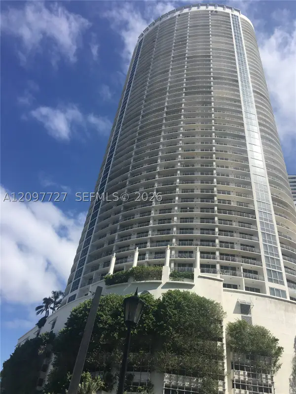 1750 N Bayshore Dr #2408, Miami, FL 33132