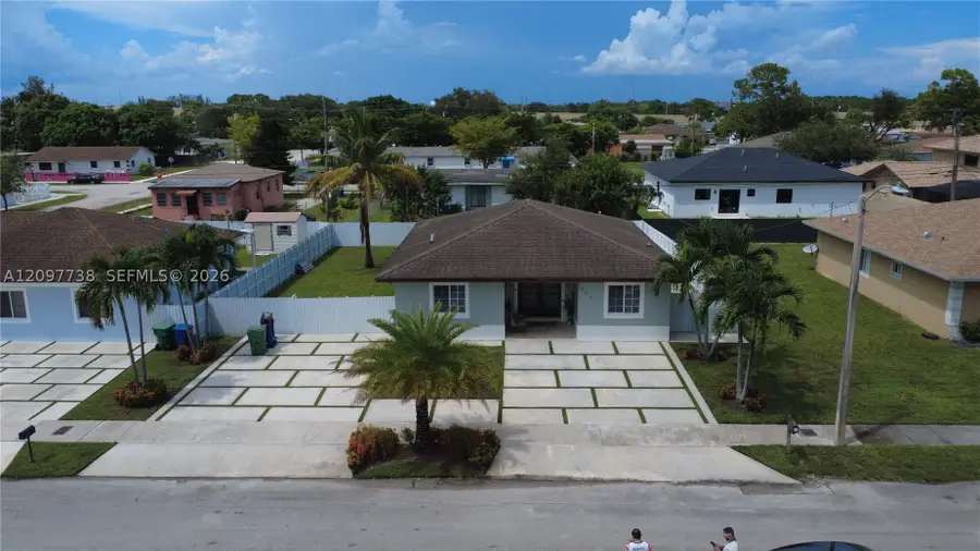 3481 NW 212th St, Miami Gardens, FL 33056 - #2