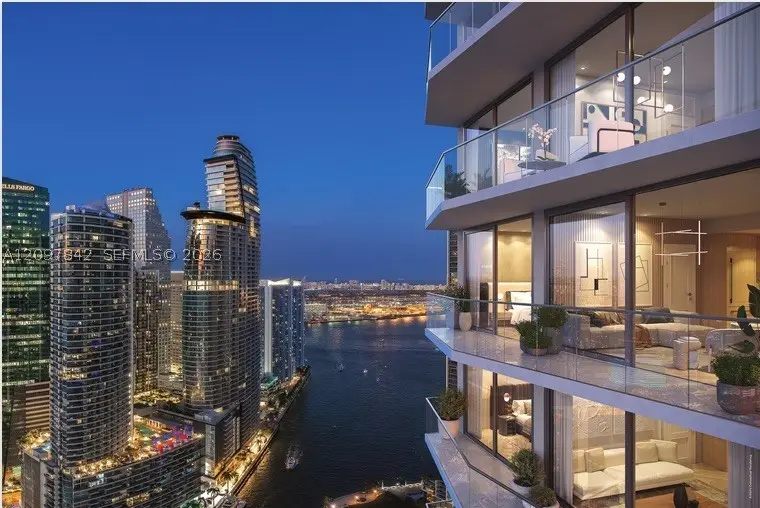77 SE 5th Street #4014, Miami, FL 33131 - #2