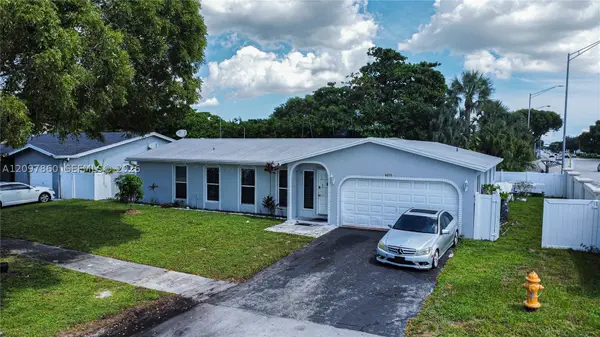 5600 NW 57th Way, Tamarac, FL 33319
