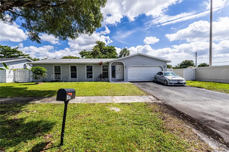5600 NW 57th Way, Tamarac, FL 33319 - #2