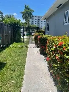 1283 NE 109th St, Miami, FL 33161 - #2